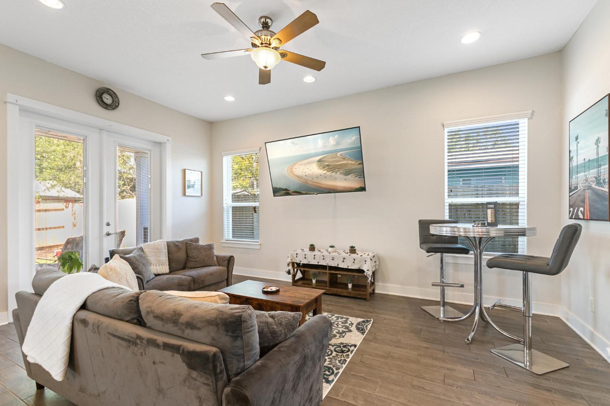 Willa 3 Minutes To Beach, 9 Minutes To Mayo Clinic, King Bed, Sleeps 8 Jacksonville Beach Zewnętrze zdjęcie